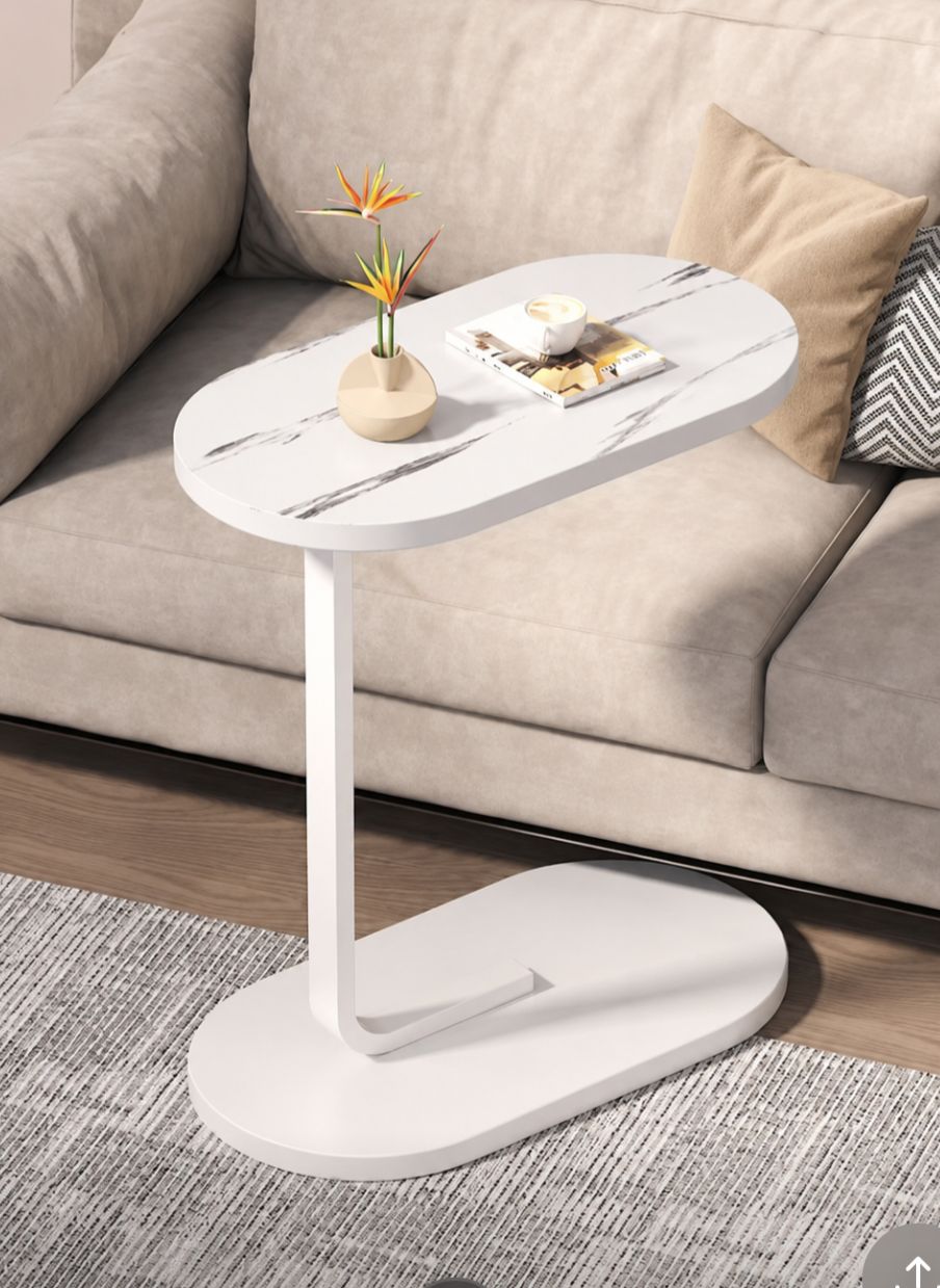 ☕🏡 MESA AUXILIAR PREMIUM  ✨ Todo lo que necesitas al alcance de tu mano  🎁 Recibe GRATIS una Barra de Luz LED Magnética